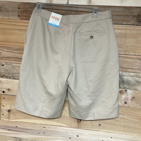 Izod XFG size 4 khaki color cool-fx microfiber x-treme function golf shorts - Picture 8 of 11